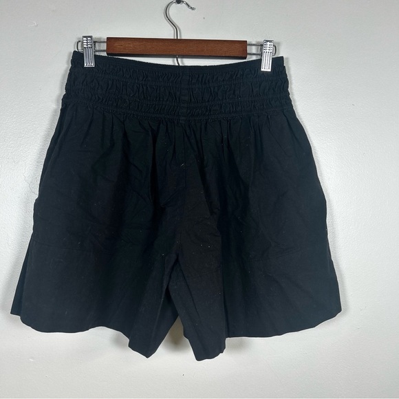 Vince Black High Waist Women Shorts - Picture 2 of 3